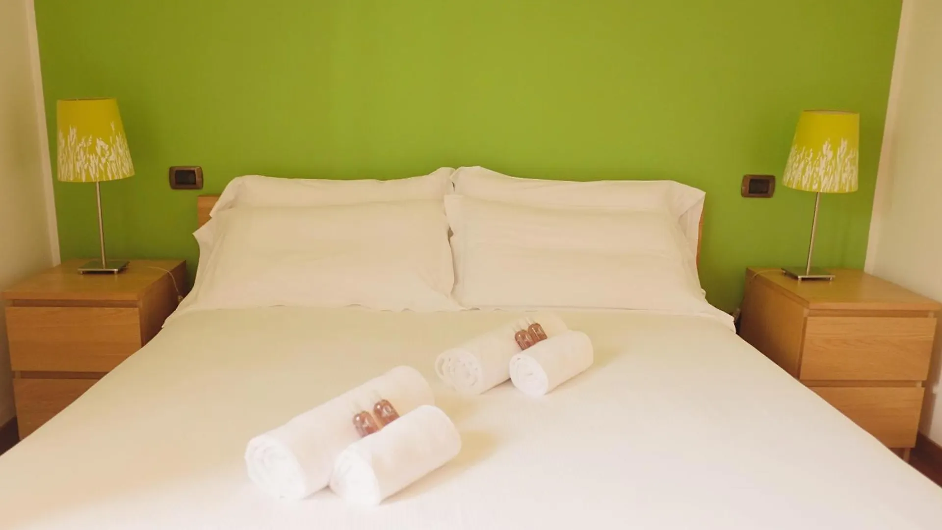 מילאנו Best Way Rent - Beautiful Apartment On Naviglio Martesana 0*,  איטליה