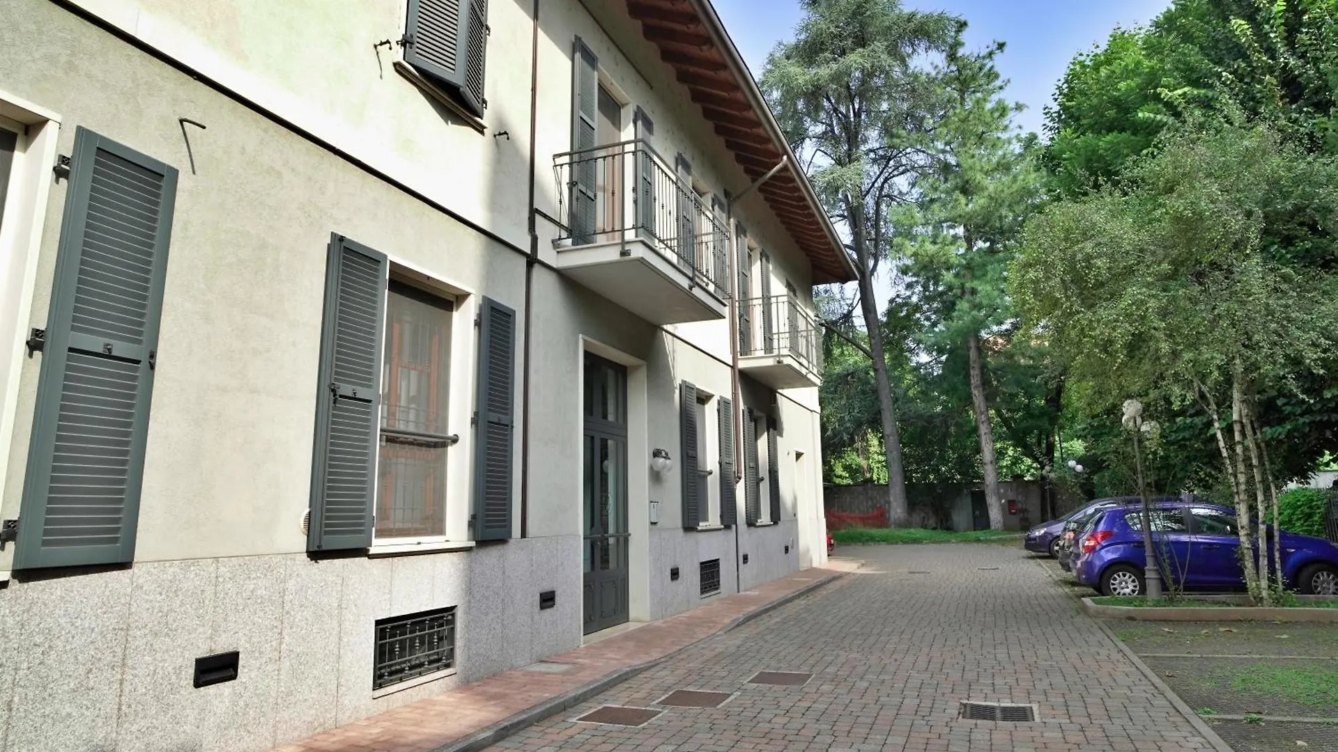 Best Way Rent - Beautiful Apartment On Naviglio Martesana Milan